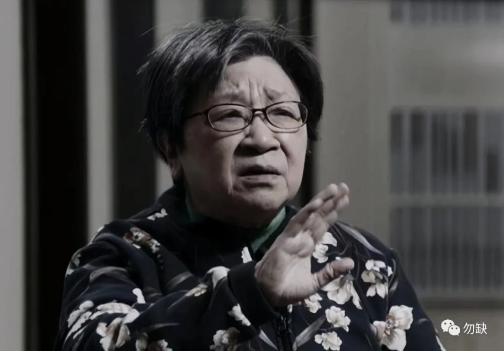 杨秀珠的仕途颇甚是传奇——温州人都知道,她是"卖馒头起家"的.