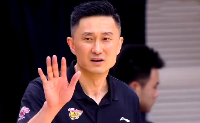 北京首钢输球后,王速,贾磊和苏群说了什么?球迷反应如此之大