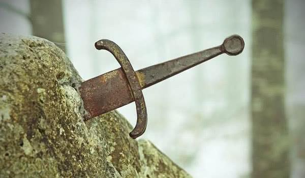 世界最出名的逆天宝剑,一把插在石头里,一把竟需"滴血认主"!