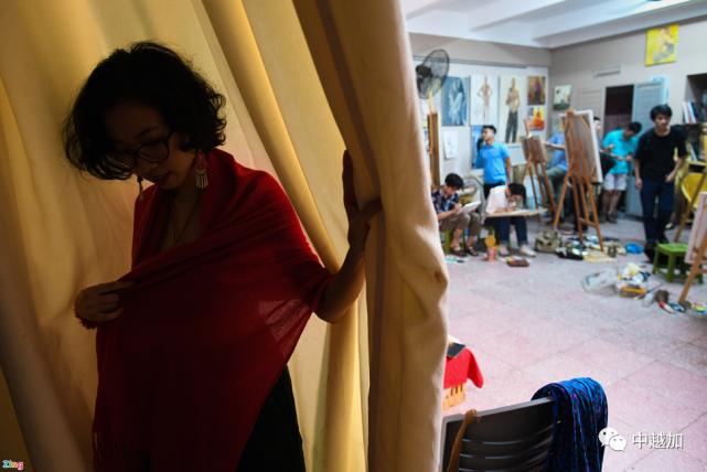 看图!越南版"威尼斯"变垃圾堆,裸模为追梦放弃工作