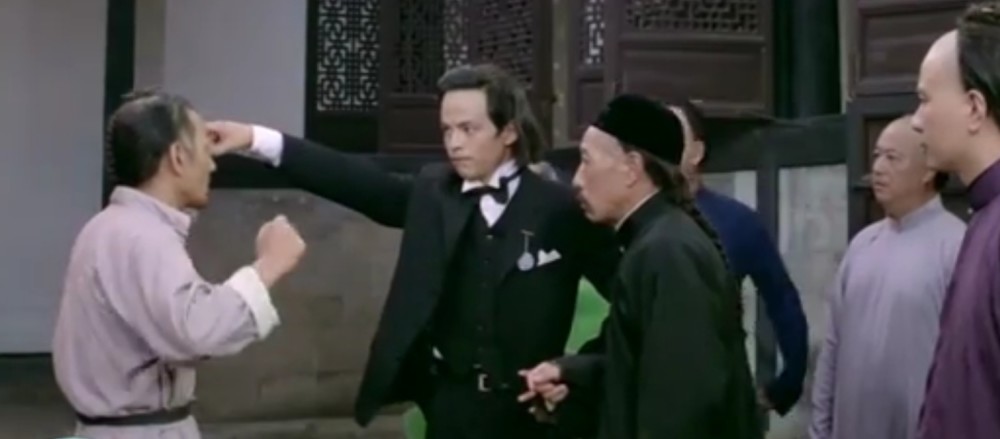 阿q对"革命"的理解:我要什么就是什么,我喜欢谁就是谁