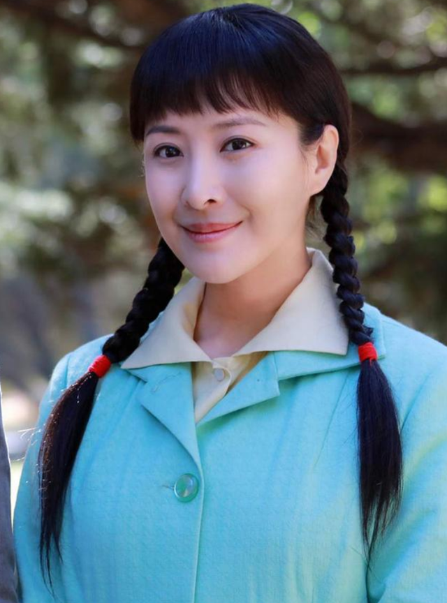 出道即搭档赵本山,成名时却拒绝与赵本山上春晚,现沦落成无人识|玉芬