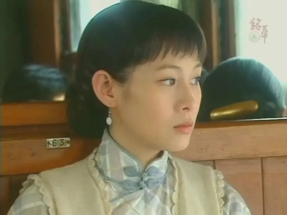 四月天》里的张幼仪,《上海往事》里的张爱玲,《似水年华》中的设计师