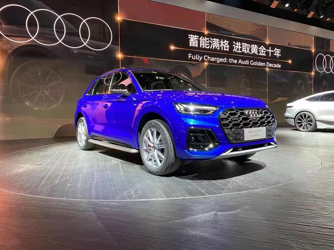 2021上海车展:新款奥迪q5l正式亮相_腾讯新闻