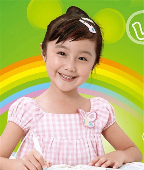 还记得说soeasy的点读机学霸女孩吗成名11年后如今怎样