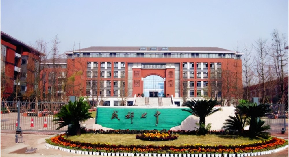 2021年成都小升初,大小摇号,自主招生,五 四,调考成绩等信息大全!