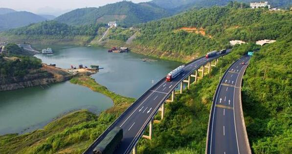 新进展富宁港建设工程可行性研究报告通过评审