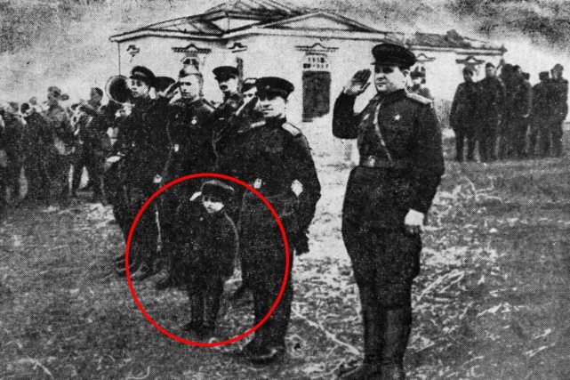 太励志了参加斯大林格勒战役最小的苏联红军战士只有六岁