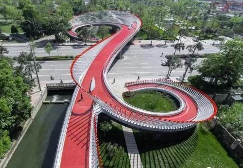 成都"网红桥"成团出道啦!王牌选手申请"出战"_腾讯新闻