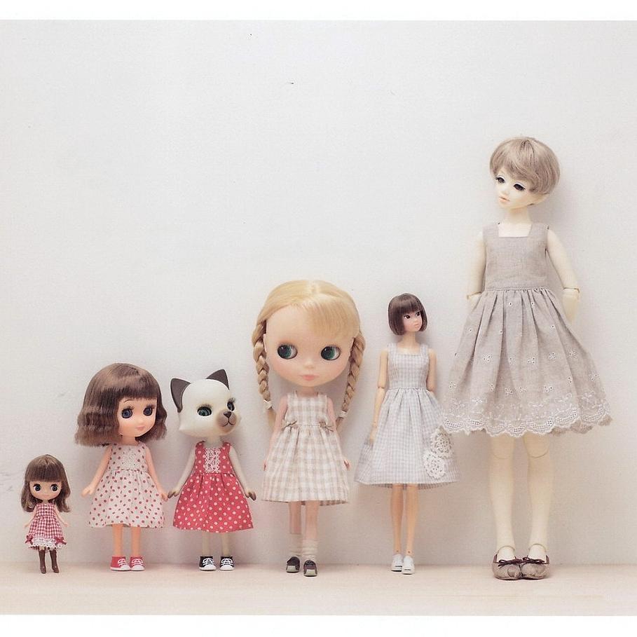 人偶娃娃售价52万元,定制服装可达千元,购买者需提前预约抢购