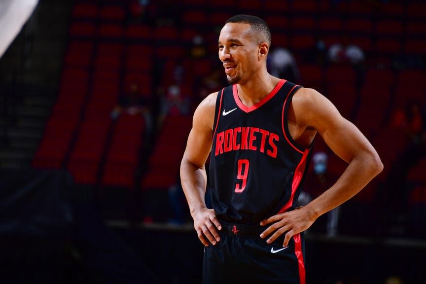 本来热火希望布拉德利能够打出之前在湖人时候的表现,给巴特勒减轻