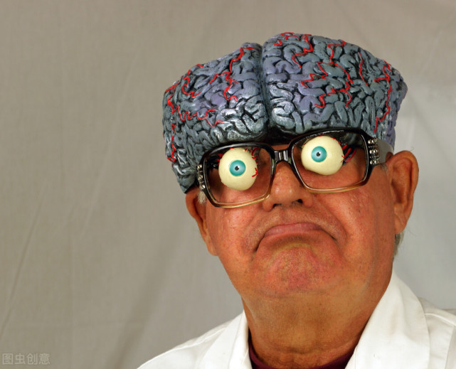 曾经有人做过这样的实验|罗伯特·荷华|小白鼠|博士|基因|脑袋