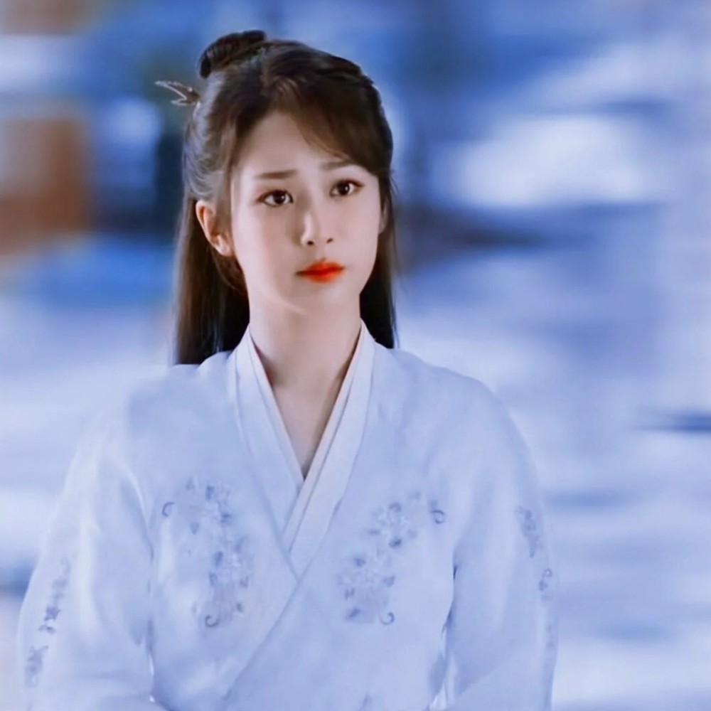 杨紫续约欢瑞公司股份拱手相让合约条件全部重谈