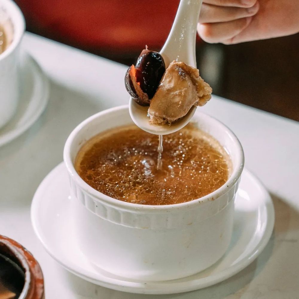 为煲一锅靓汤广州人究竟可以多下血本