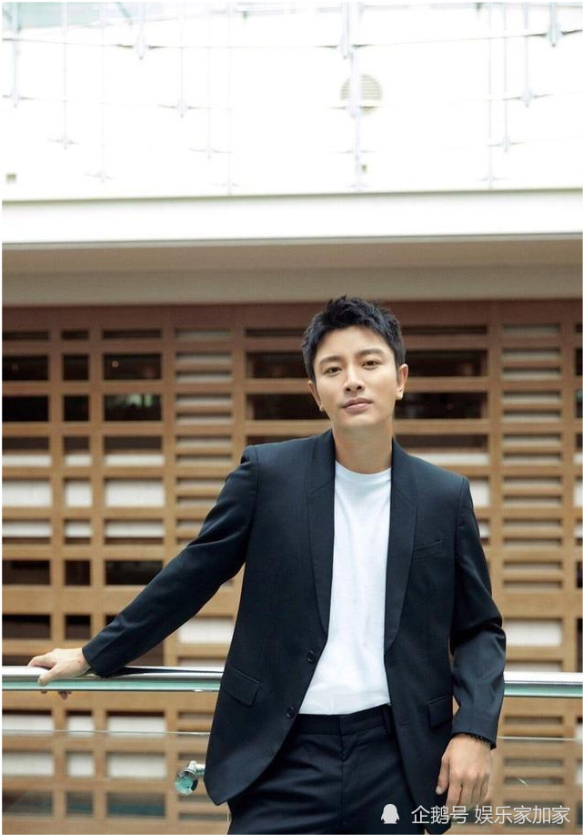 众人都对他被戴绿帽感到万分同情,而恢复单身后的贾乃亮,将生活重心全