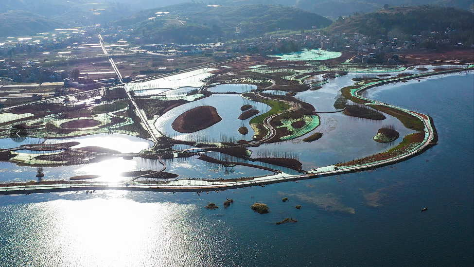 随着区域发展,阳宗海片区的基础设施也在陆续新建完善.