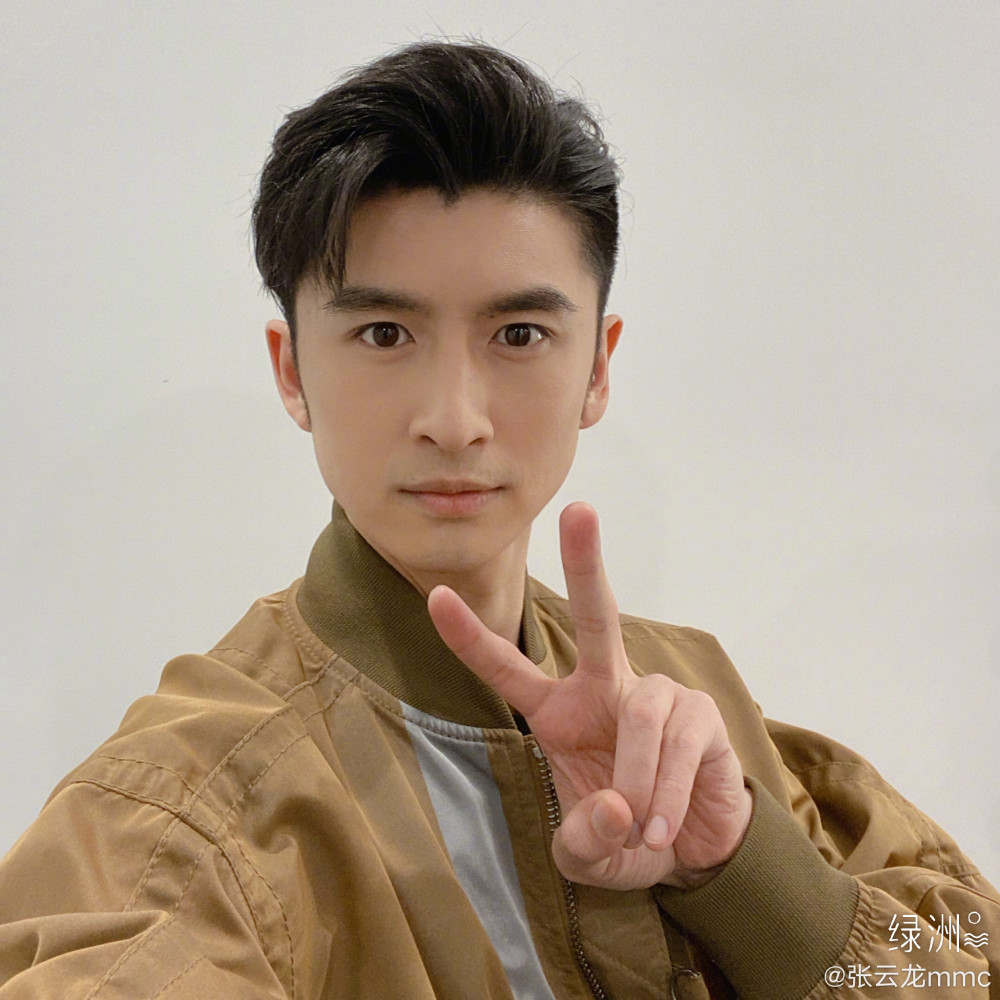 张云龙自拍男生都是自拍困难户吗