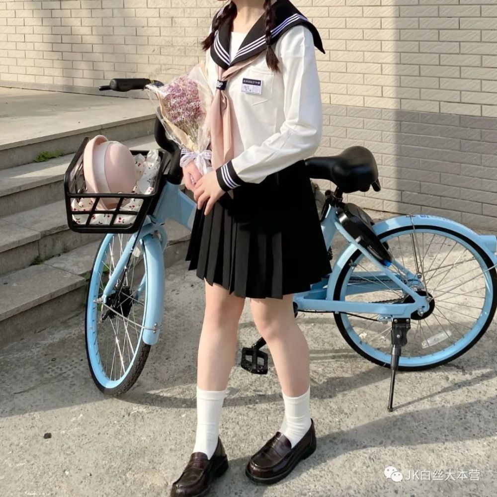 jk日常越是人声鼎沸我越觉得你应该在我身边