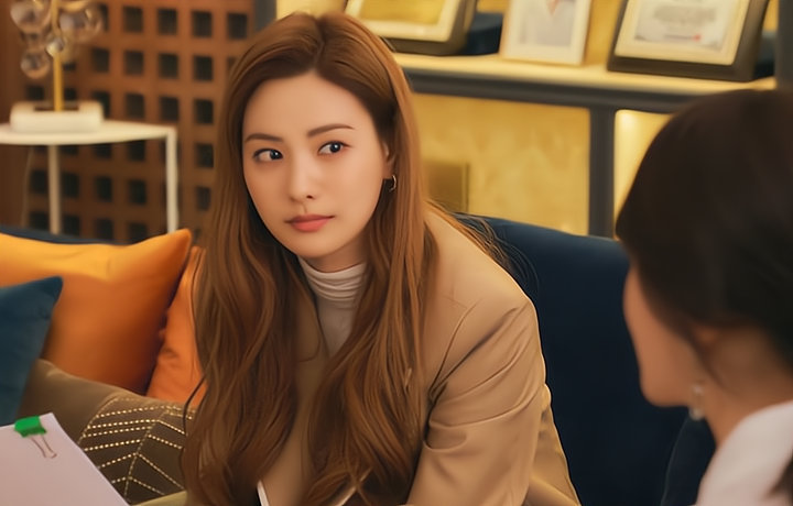 初次去男友家,准婆婆热情端来一碗汤,我当