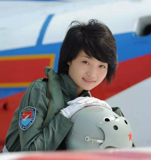 "金孔雀"余旭:曾完美完成歼10的首飞,生命却永远定格在30岁