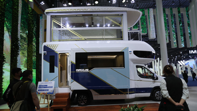 开着别墅去旅行大通v90别墅版房车亮相上海车展