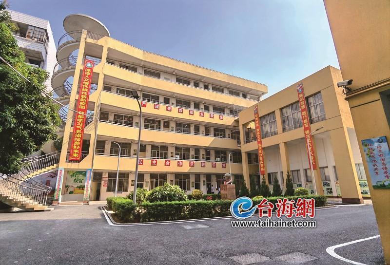 漳州市玉兰学校58年办学培养一批批名师优秀校友