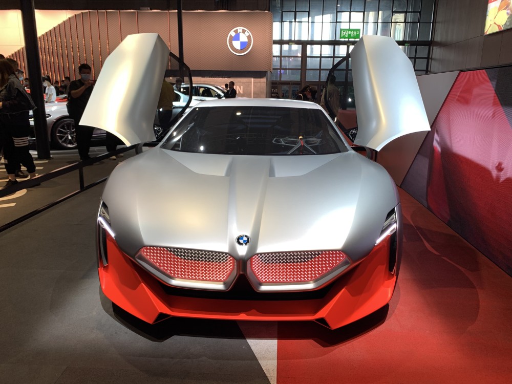 600马力3秒破百宝马visionmnext概念车亮相上海车展