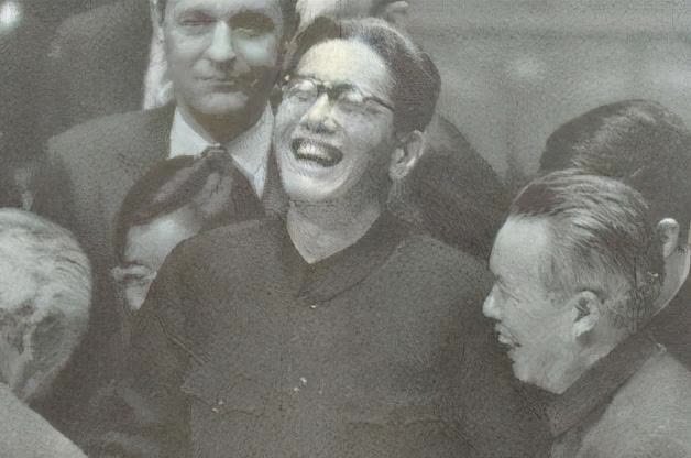 乔冠华与季羡林曾一同赴德留学却做出截然不同的选择