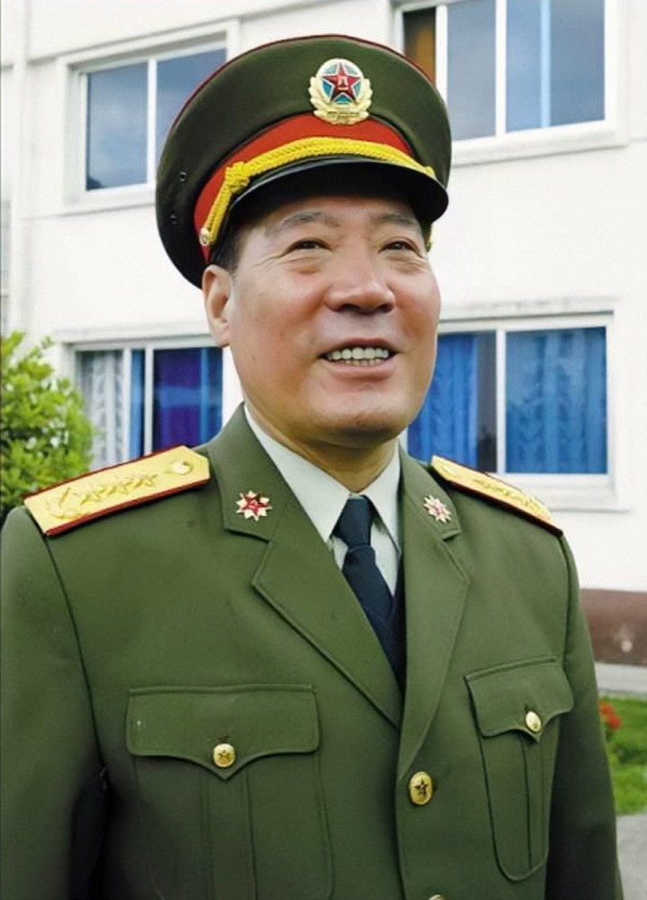 李继耐上将大学生入伍副排长出身副排长是干部还是战士