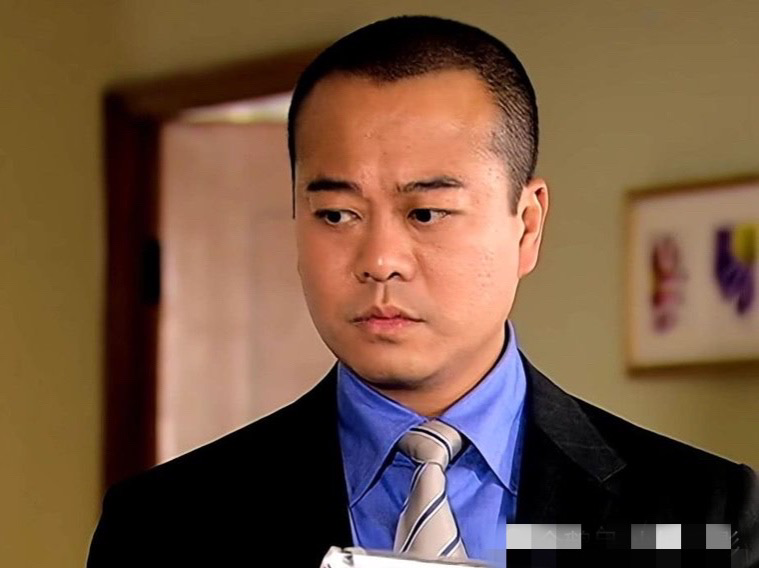 老戏骨刘江重返tvb,被曝月薪从6万降至5千?网友:还不如场务