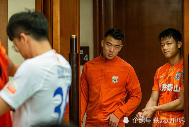 韩鹏当队务矫哲当新闻官周海滨当体能教练山东泰山的体能能行吗