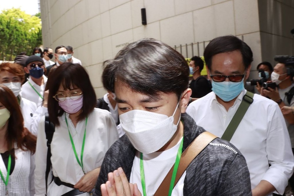 tvb黄金配角廖启智安息礼举行王祖蓝田启文到场悼念