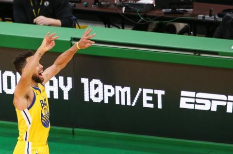 NBA｜库里继续疯狂不停歇 连续11场得分30＋