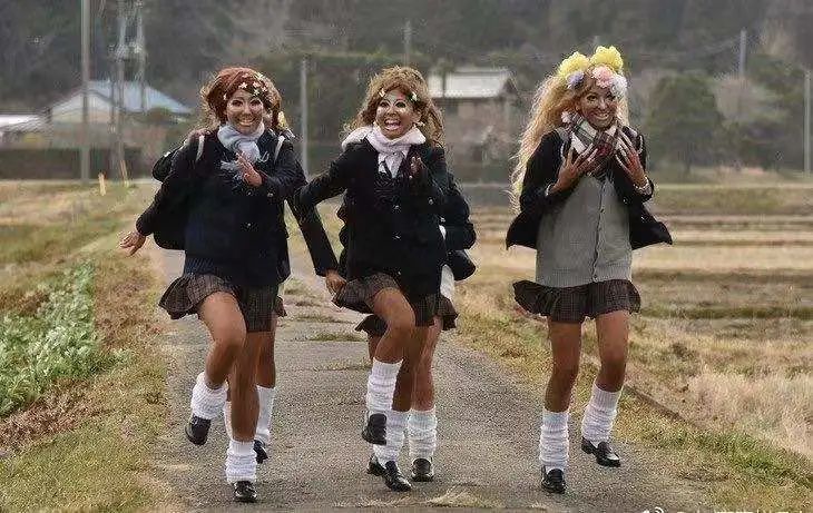 中国女孩是如何被jk制服绑架的