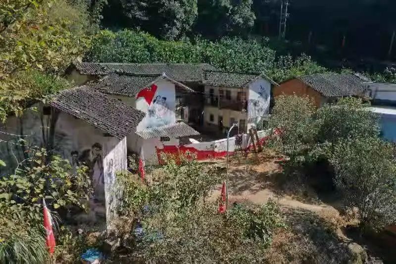 绝密使命首播红色伯公凹烈士后代倍感自豪各地反响热烈
