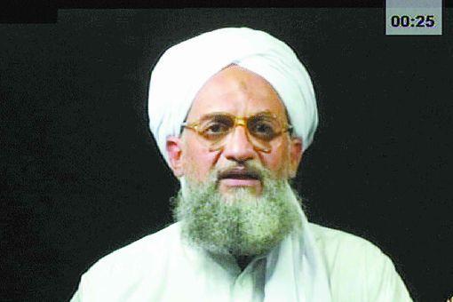 对于拉登的死,基地组织的新任接班人艾曼·扎瓦赫里又采取了什么行动?