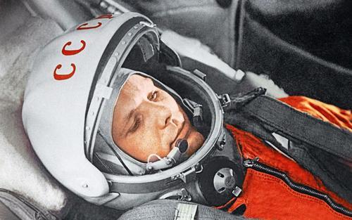 医生得阑尾炎咋办彪悍的苏联医生花两小时成功给自己做了手术