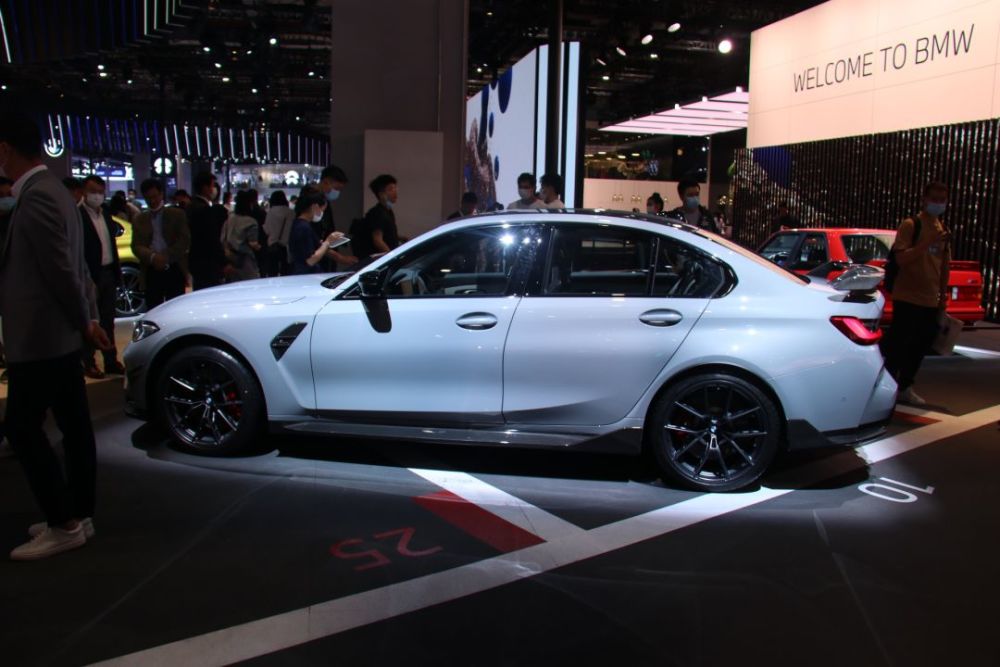 2021上海车展丨全新宝马m3雷霆版上市售8499万元起