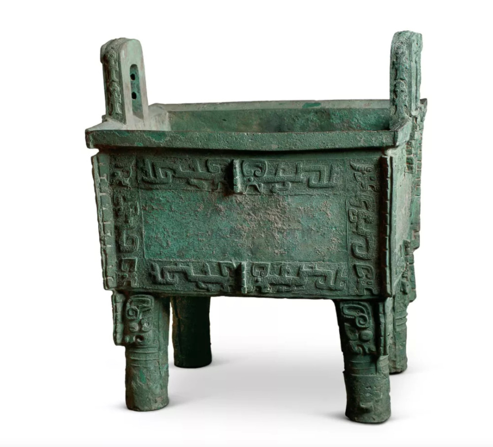 盆,图源:中国国家博物馆官网新石器时代·仰韶文化的代表:鹰形陶鼎