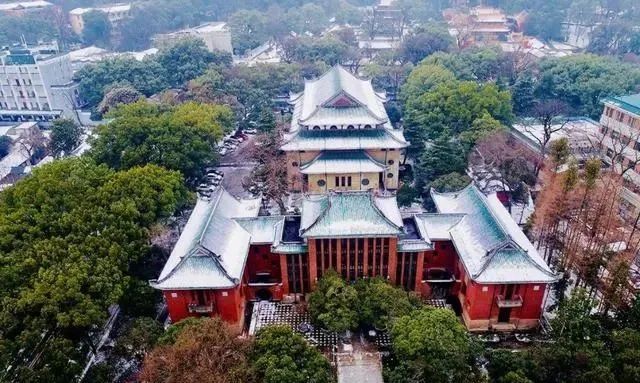 院校排行榜_2021中国大学排行榜发布!