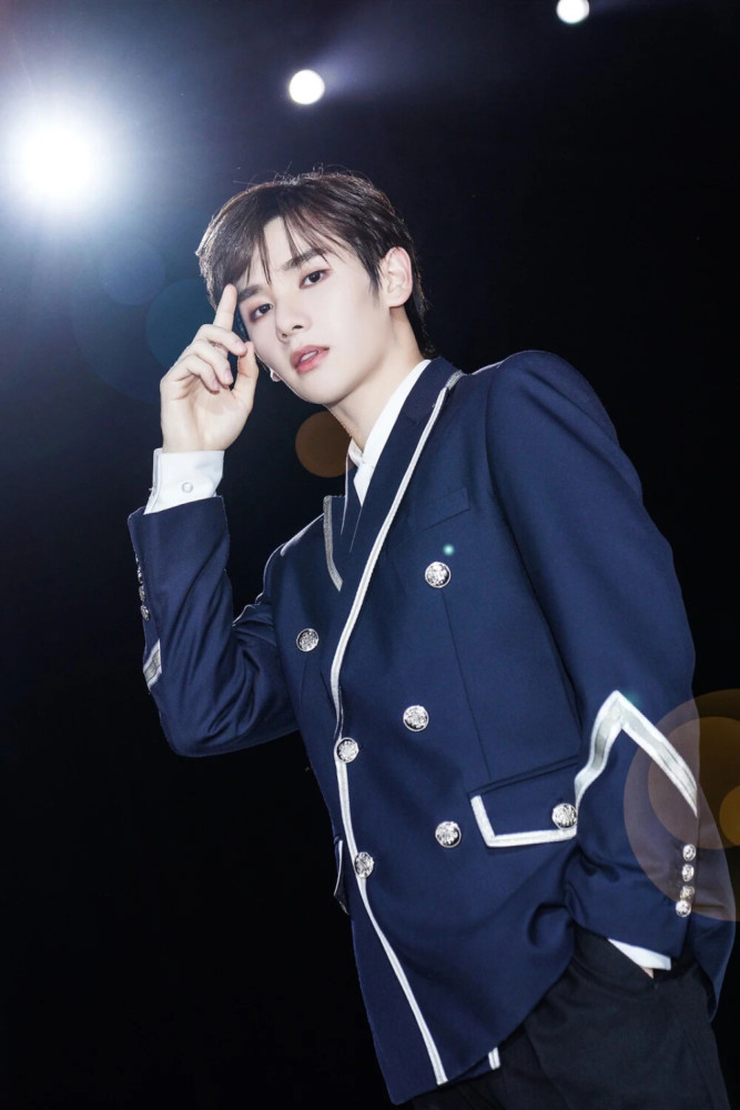 全明星壁纸头像/创造营 一定会火的胖胖男孩高卿尘手