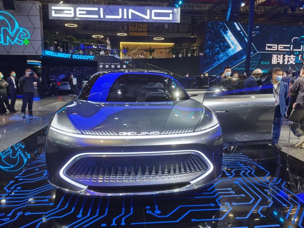 2021上海车展配备l4级自动驾驶技术北汽概念车实拍