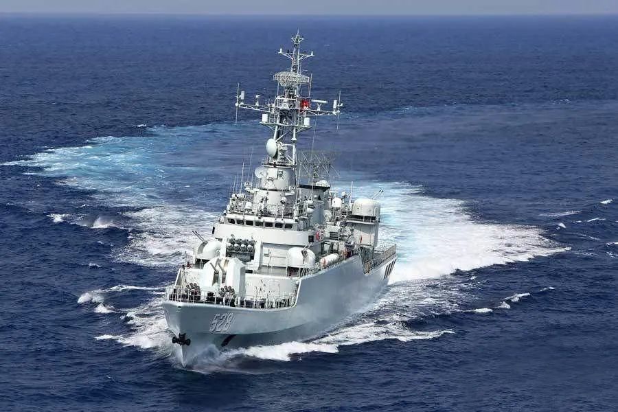 中國海軍主力艦見證了20年戰略機遇期經歷堪稱傳奇