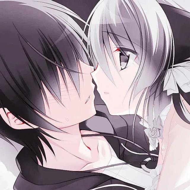 动漫情头一抹嫣然回眸惊落了桃花也惊落了你的心