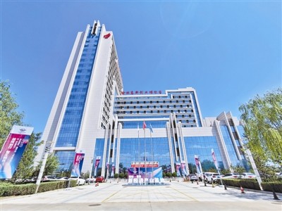 榆林高新区努力建设一流创新型特色园区