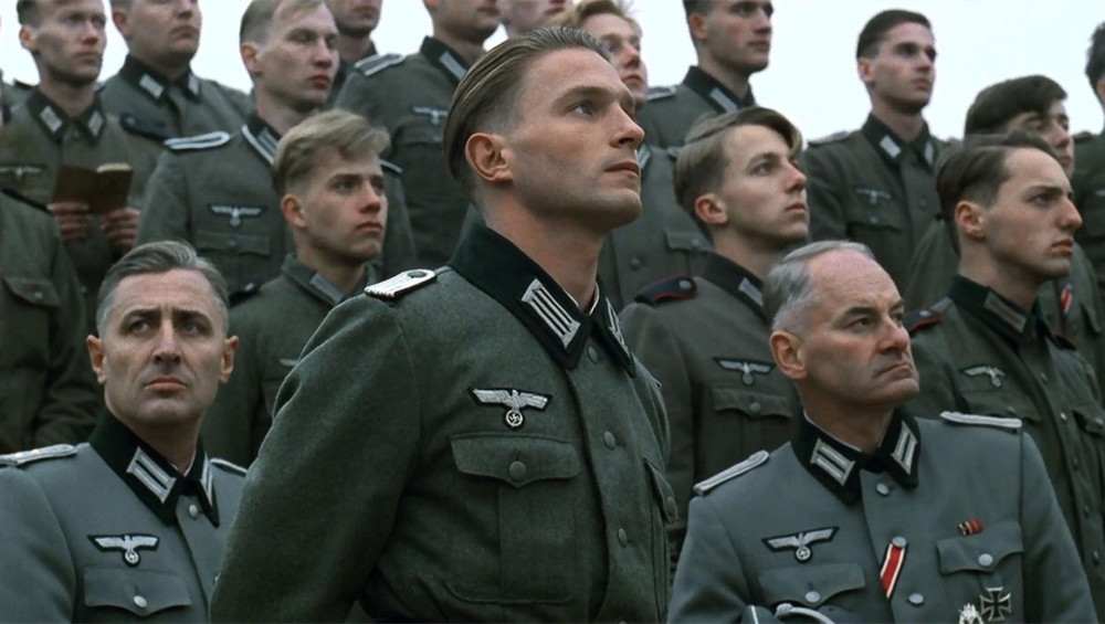 千万别被好莱坞的战争片给骗了真实的二战德军绝对没那么弱