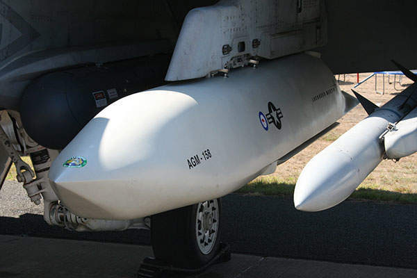 危险信号台军正求购美最先进隐身巡航导弹专家就台军那水平解放军有多