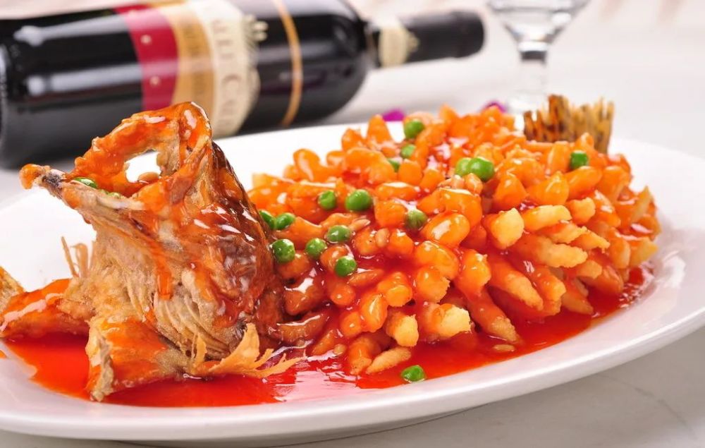 吃在苏州名菜特产老字号美食来体会舌尖上的苏州吧