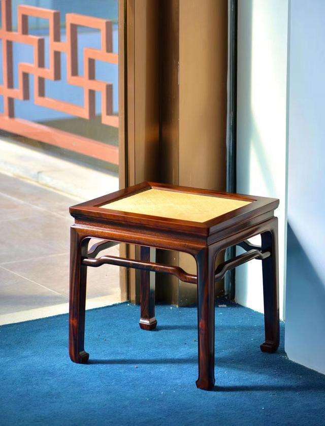 这种明式家具存在感很低，却受众多藏家追捧！_腾讯新闻