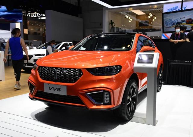 哈弗很会用颜色给weyvv5调了元气橙吸引了很多年轻用户